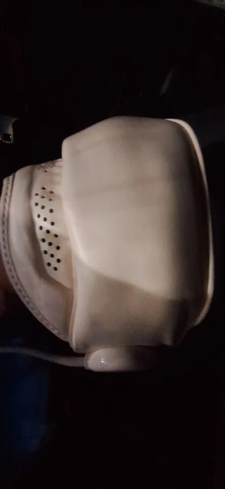 Customer photo review of Rovnor Head & Eye Compression Massager