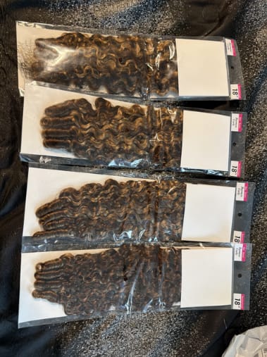 Customer photo review of Wavymy Honey Blonde Highlight Burmese Curly Feather Crochet Hair Miracle Knots Human Hair Extension