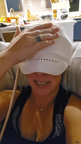 Customer photo review of Rovnor Head & Eye Compression Massager