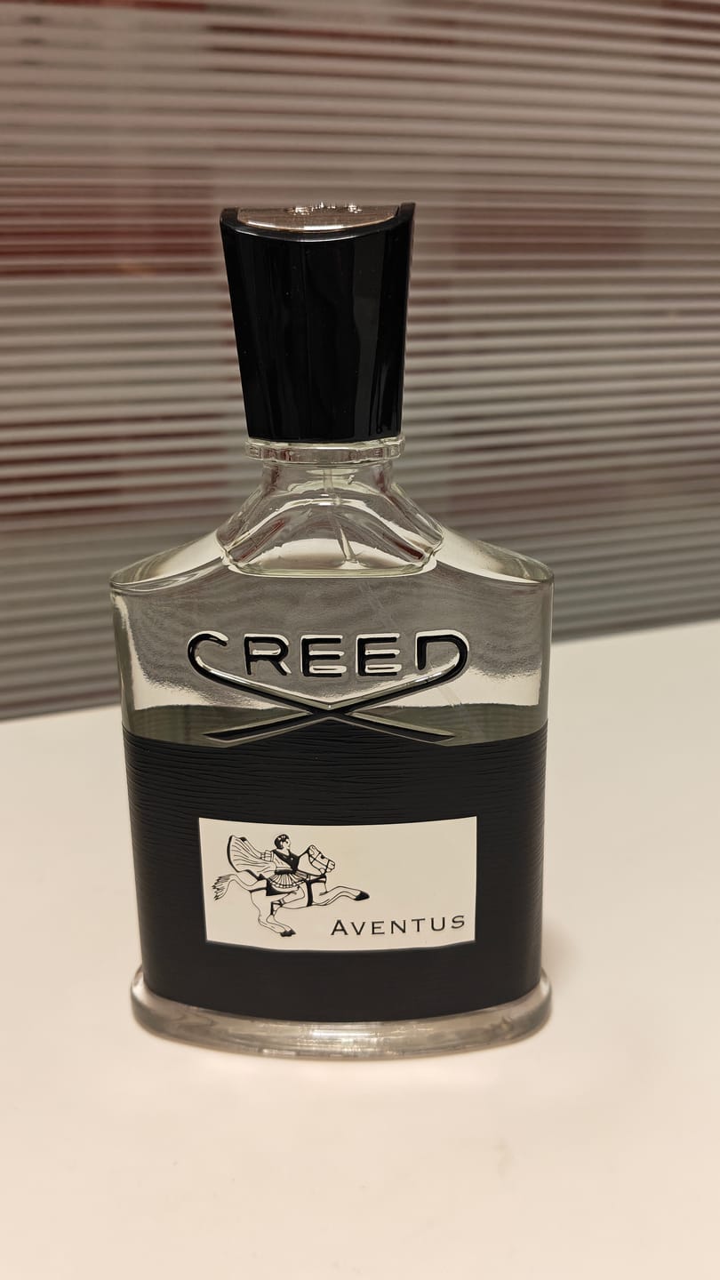 Customer photo review of CREED AVENTUS - 100ML Eau de Parfum (Tester)