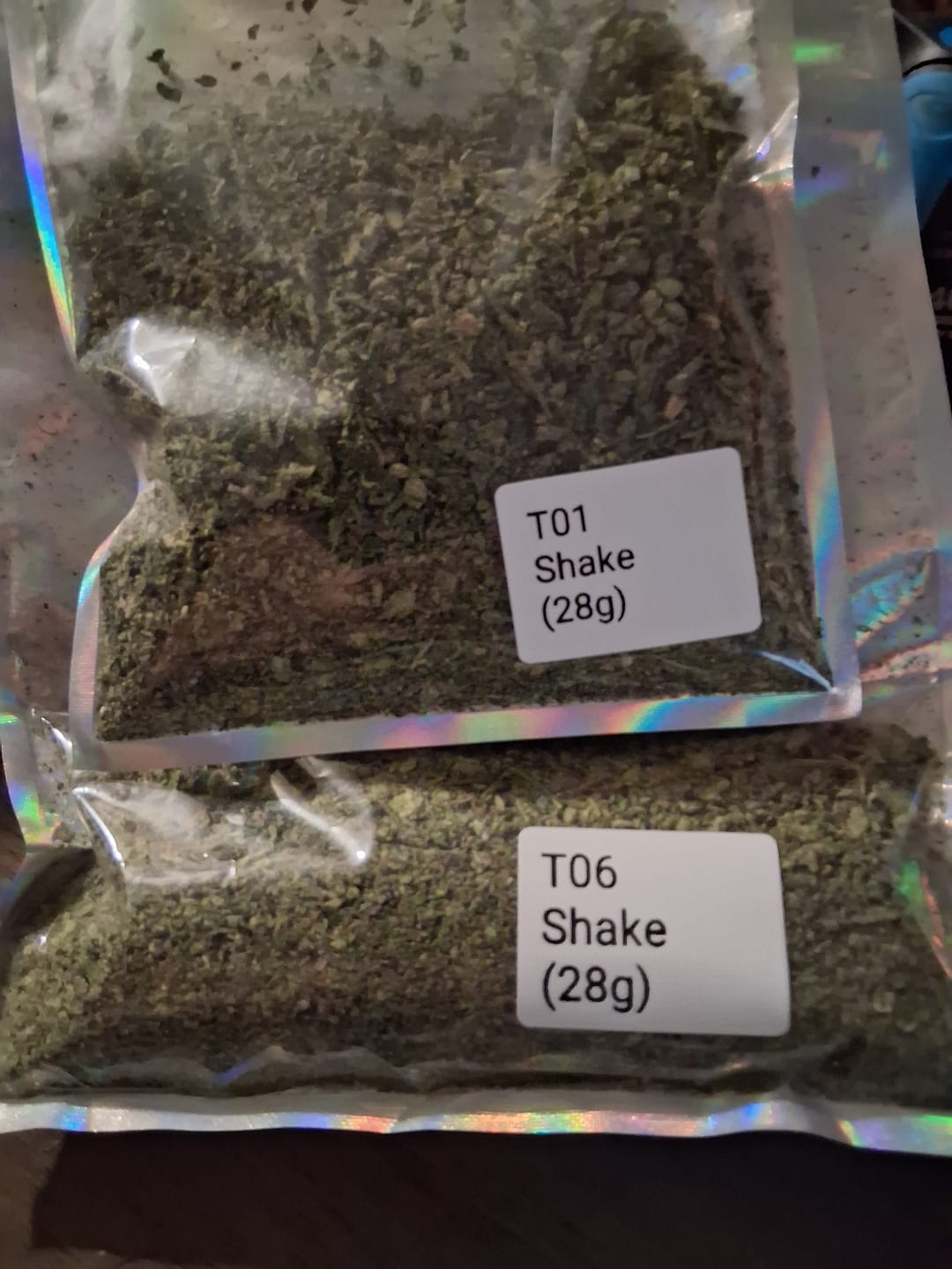 Customer photo review of (Buy 1 Get 2) T04 Blow Your Mind Shake
