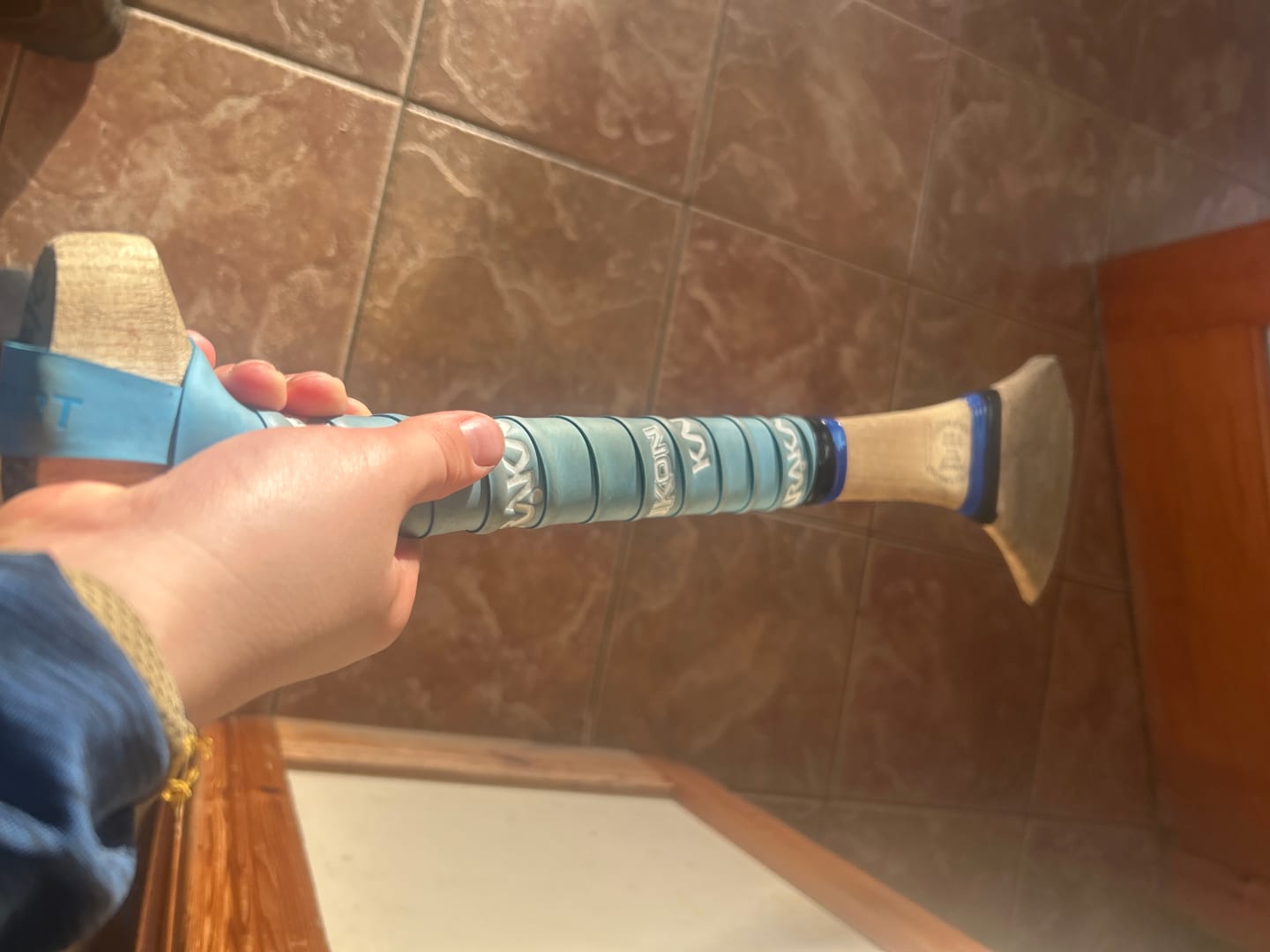 Customer photo review of Karakal Ikon XL Grip - Sky/White