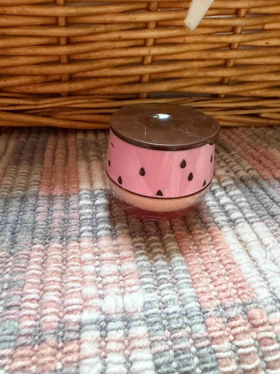 Customer photo review of Strawberry Bee Balm