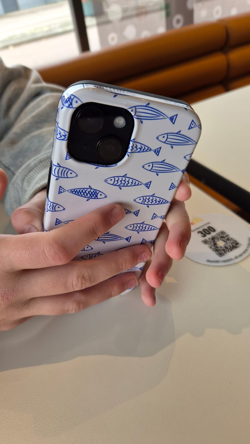 Customer photo review of iPhone 15 Tough Case – Blue Catch
