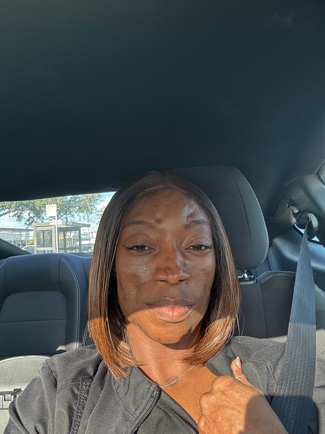 Customer photo review of Sensationnel Butta Lace HD 5" Deep Parting Lace Front Wig - BUTTA UNIT 22