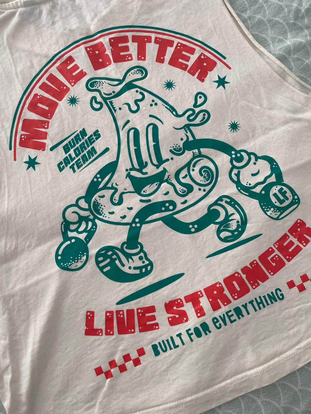 Customer photo review of MOVE BETTER LIVE STRONGER TANK TOP - MUJER