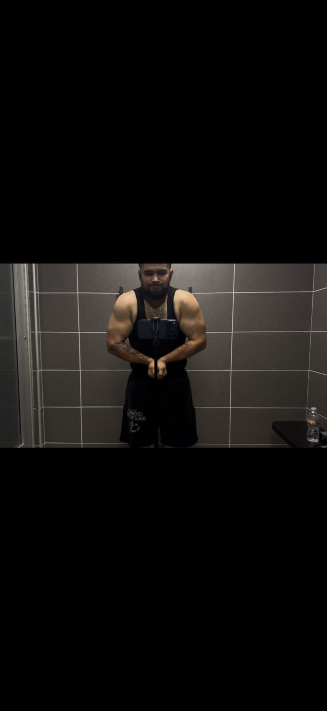 Customer photo review of 1014 - Gold's Iron Legacy Shorts