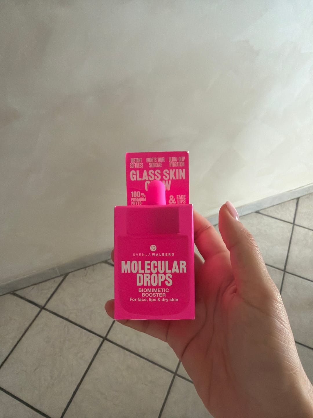 Customer photo review of Molecular Drops