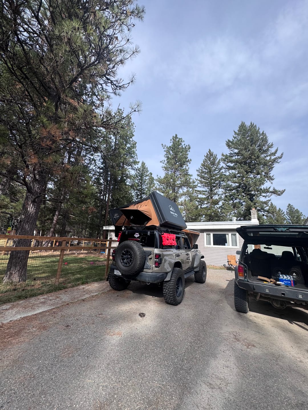 Customer photo review of Modular Roof Rack For The Ford Bronco 4-Door (2021-Current)