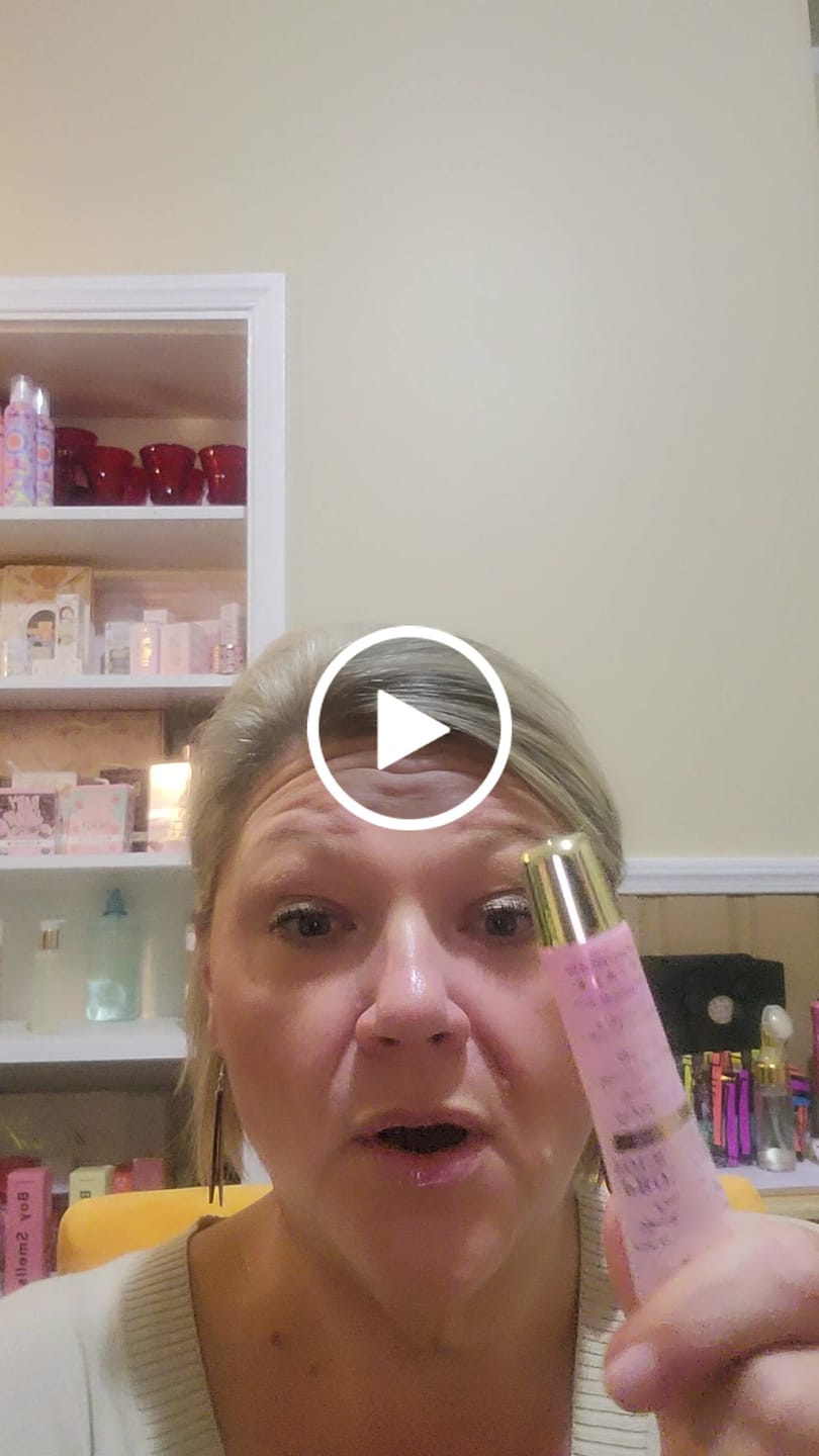 Customer video review of Bad Bitch Energy Lip Conditioner & Lip Oil Duo