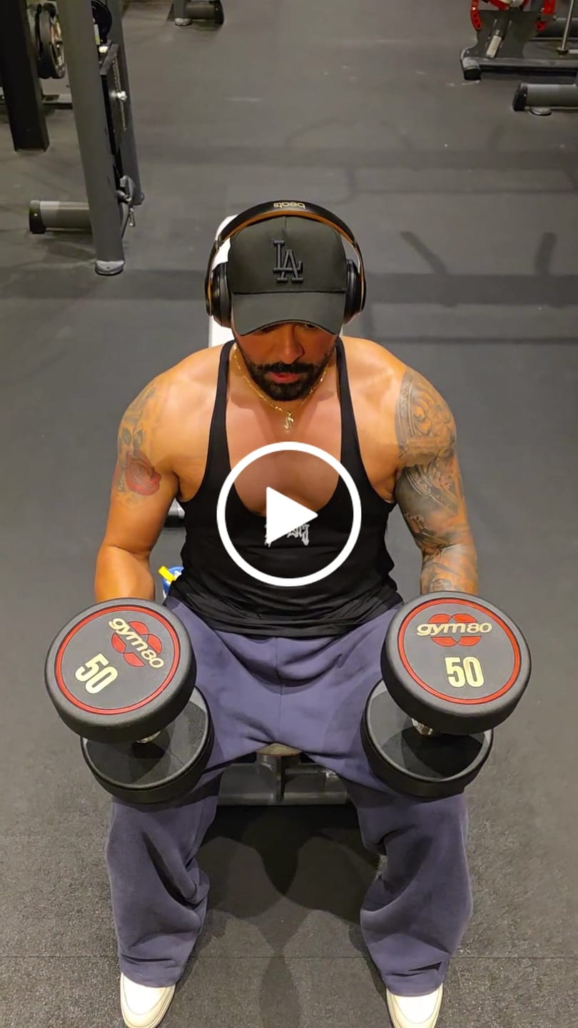 Customer video review of 2105 - Arc Collection Joggers - Sweats