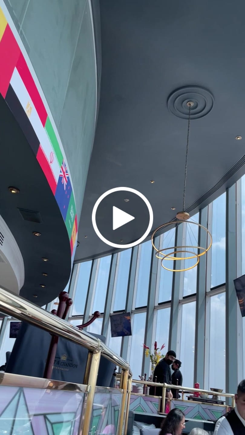 Customer video review of Brunch