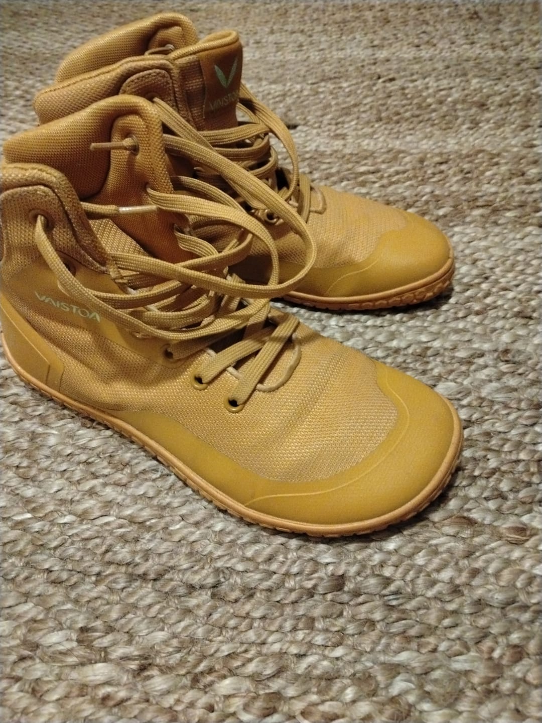 Customer photo review of Vaistoa Tuohi 2 -paljasjalkaretkeilykengät