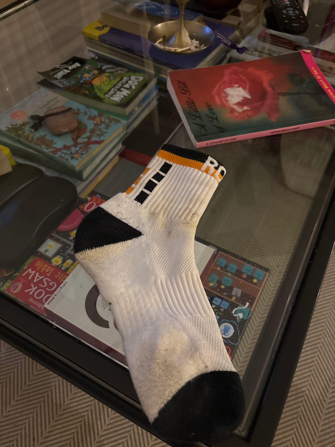 Customer photo review of Low Rise Cushioned Ankle Socks - Black/Amber/White
