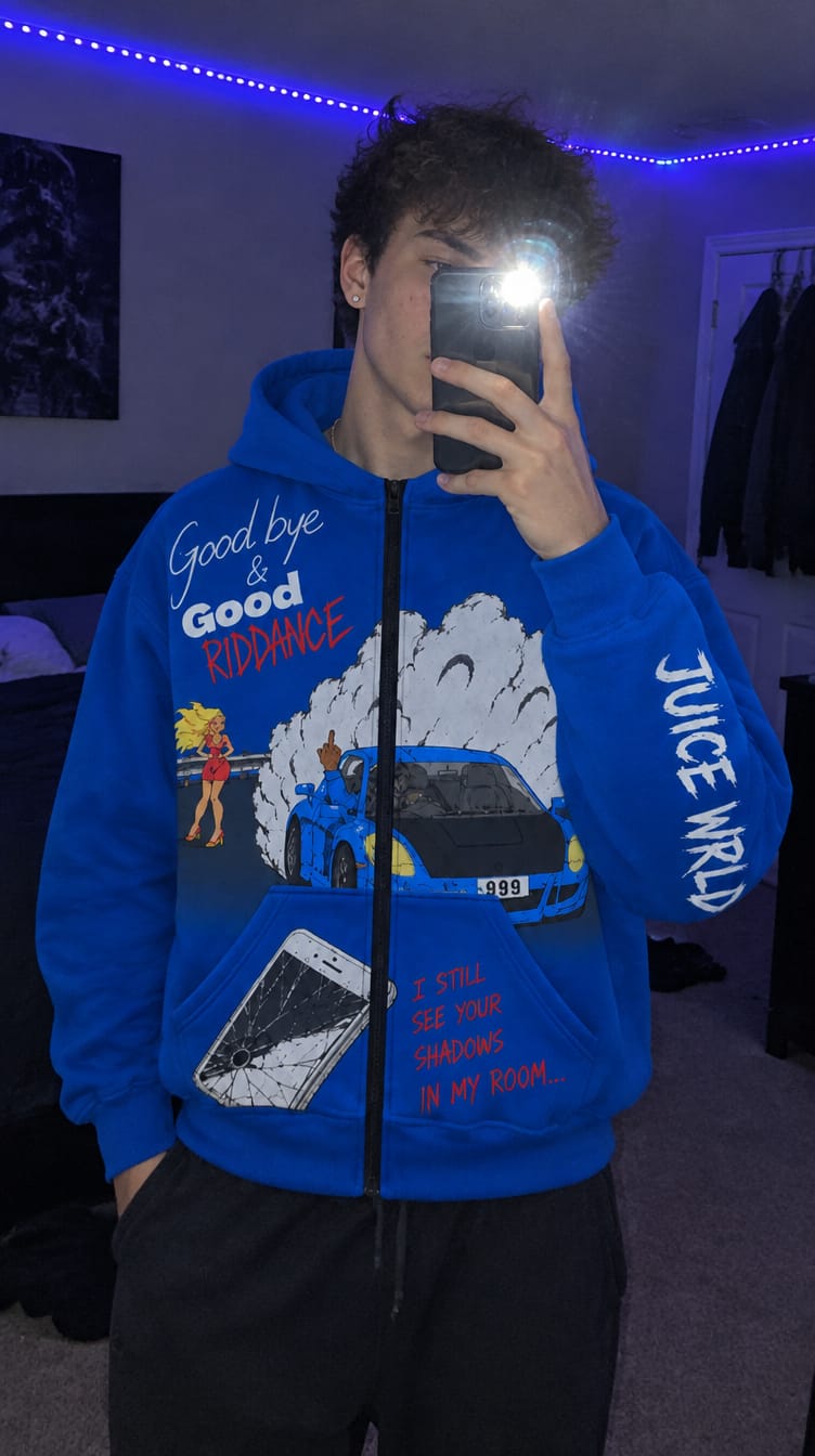 Customer photo review of Legends Zip-Up Mask Hoodie