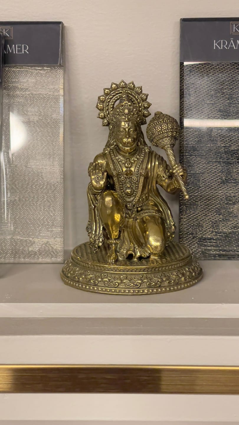 Customer photo review of Hanuman Ji Brass Idol | Vastu Remedy for Strength, Protection & Devotion | 3–4 Inch | 140–210 g