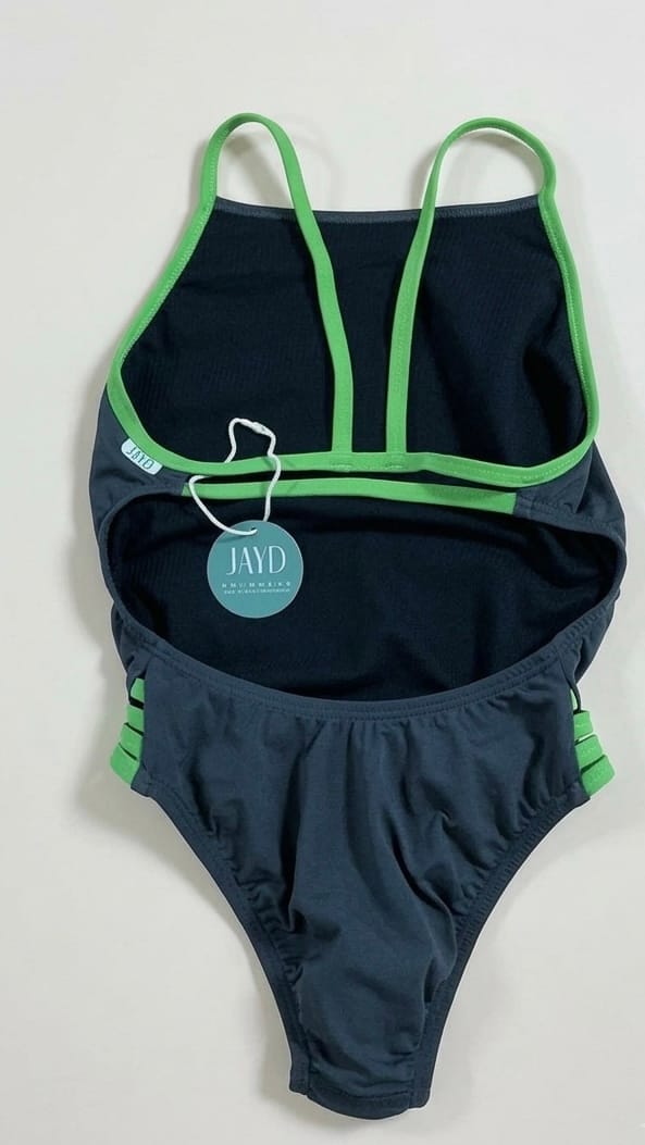 Customer photo review of ZAMBIA ONE PIECE - Carbon|Moss