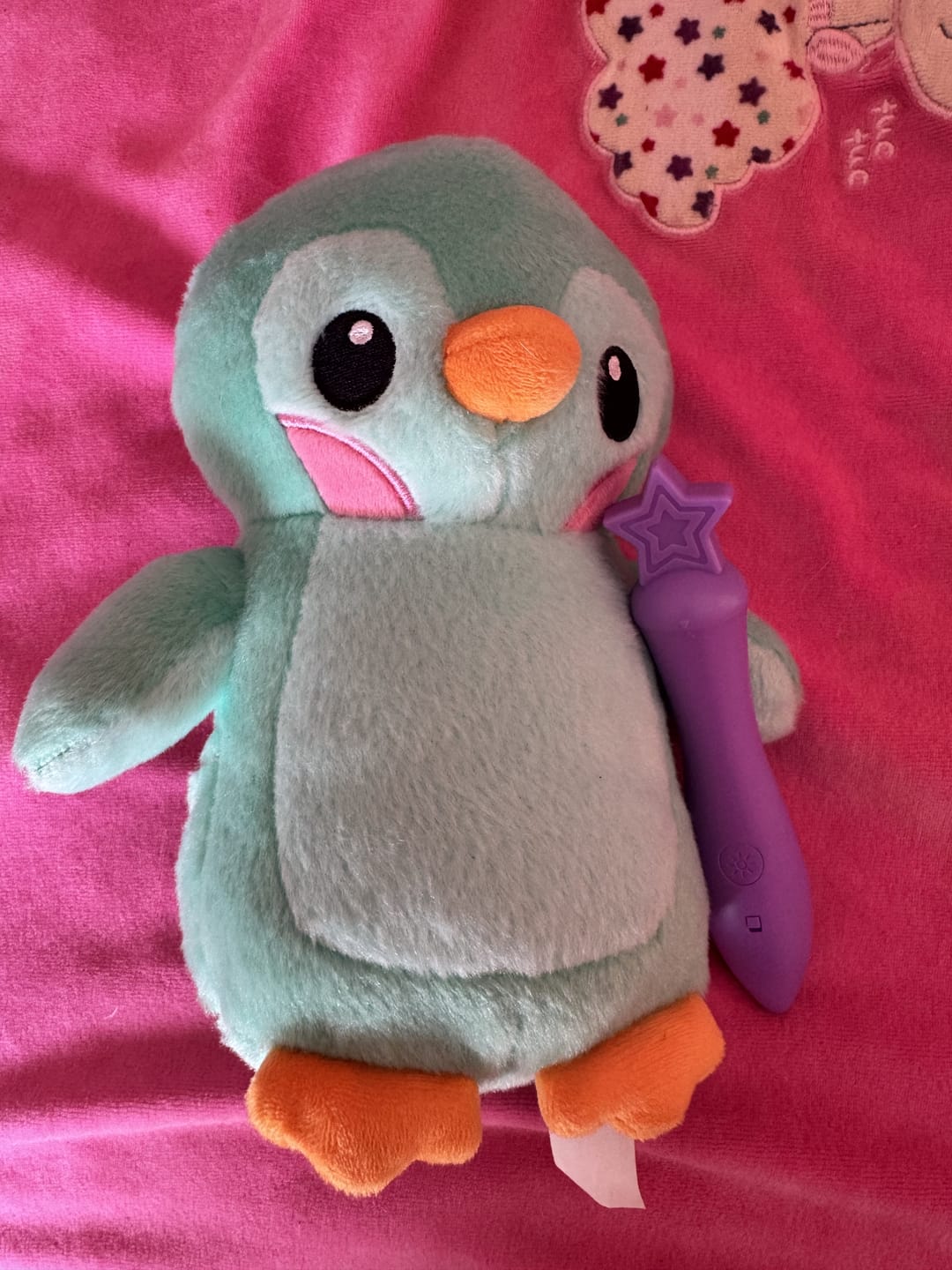 Customer photo review of Peluche Pinta en la oscuridad