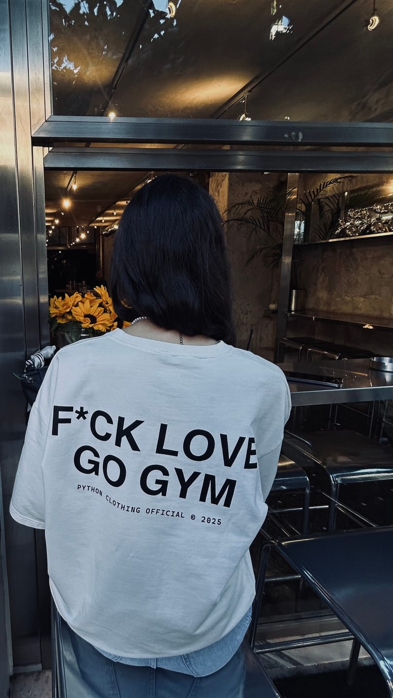 Customer photo review of F*CK LOVE GO GYM GRAPHIC T-SHIRT