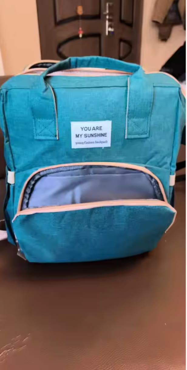 Customer photo review of Mimalia | Mochila con cambiador plegable