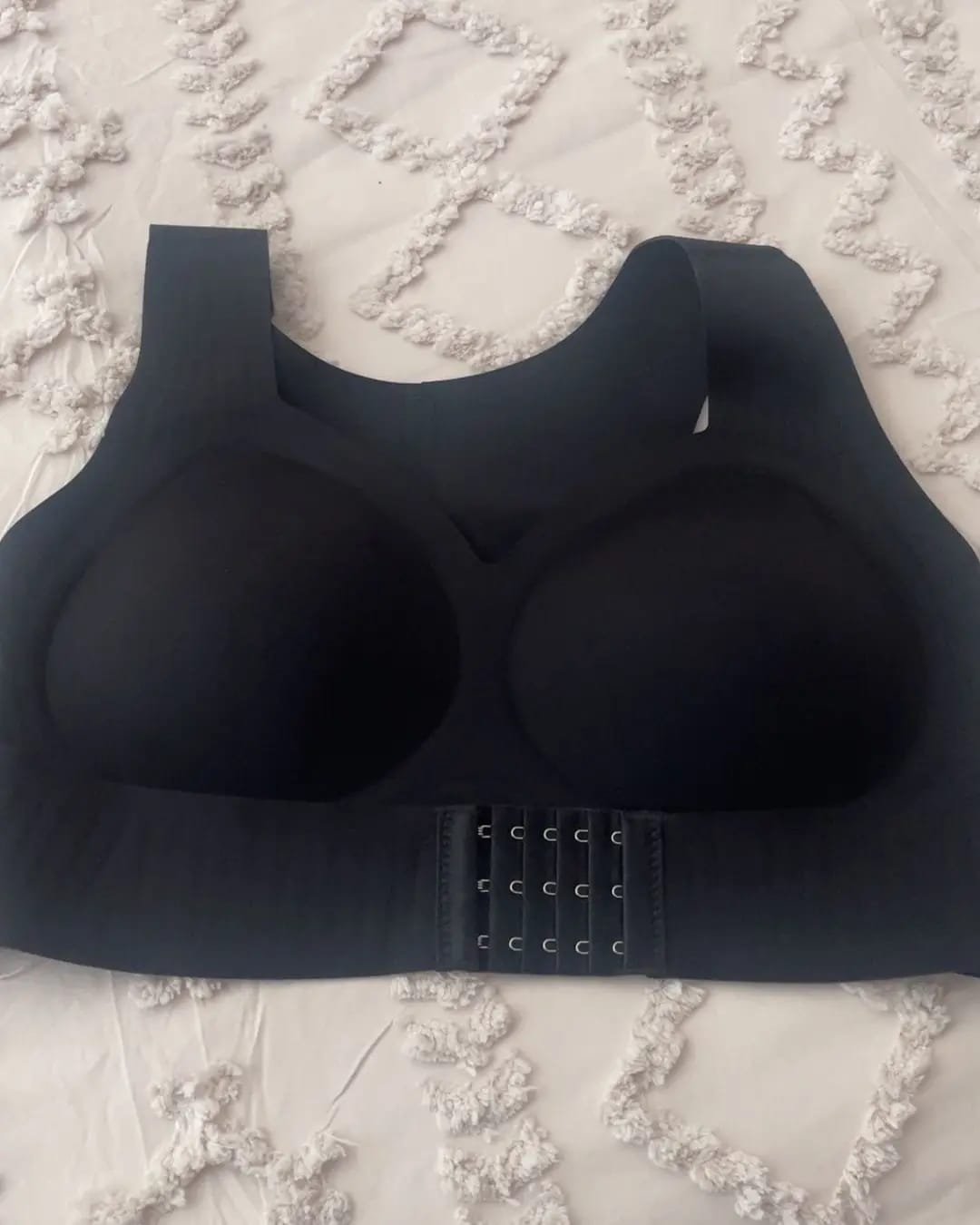Customer photo review of Cross Back Front Closure Wireless Posture Support Bra