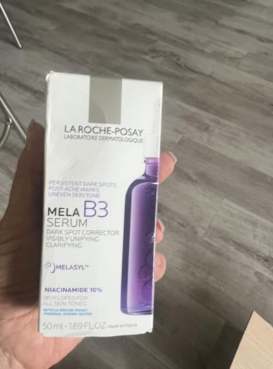 Customer photo review of Rutina Anti-Manchas Mela B3 · La Roche-Posay