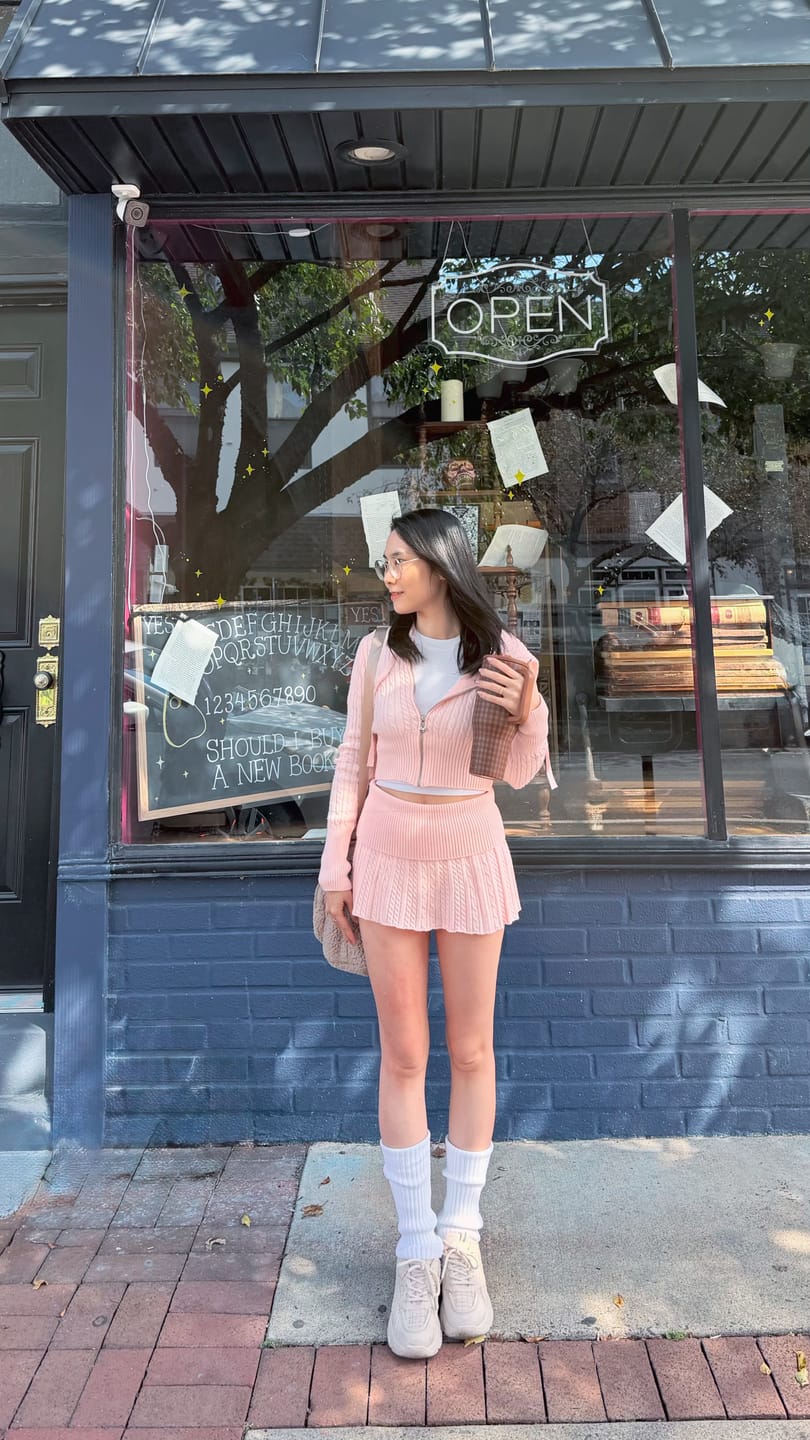 Customer photo review of Strawberry Milk Cable Knit Fold Over Mid-Rise Skirt (Pink)