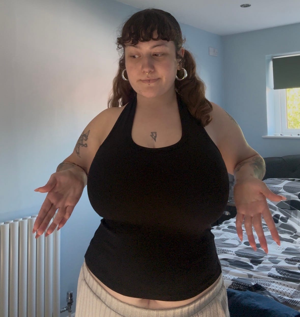 Customer photo review of 'Kiki' Black Fuller Bust Cotton Ribbed Halter Tank