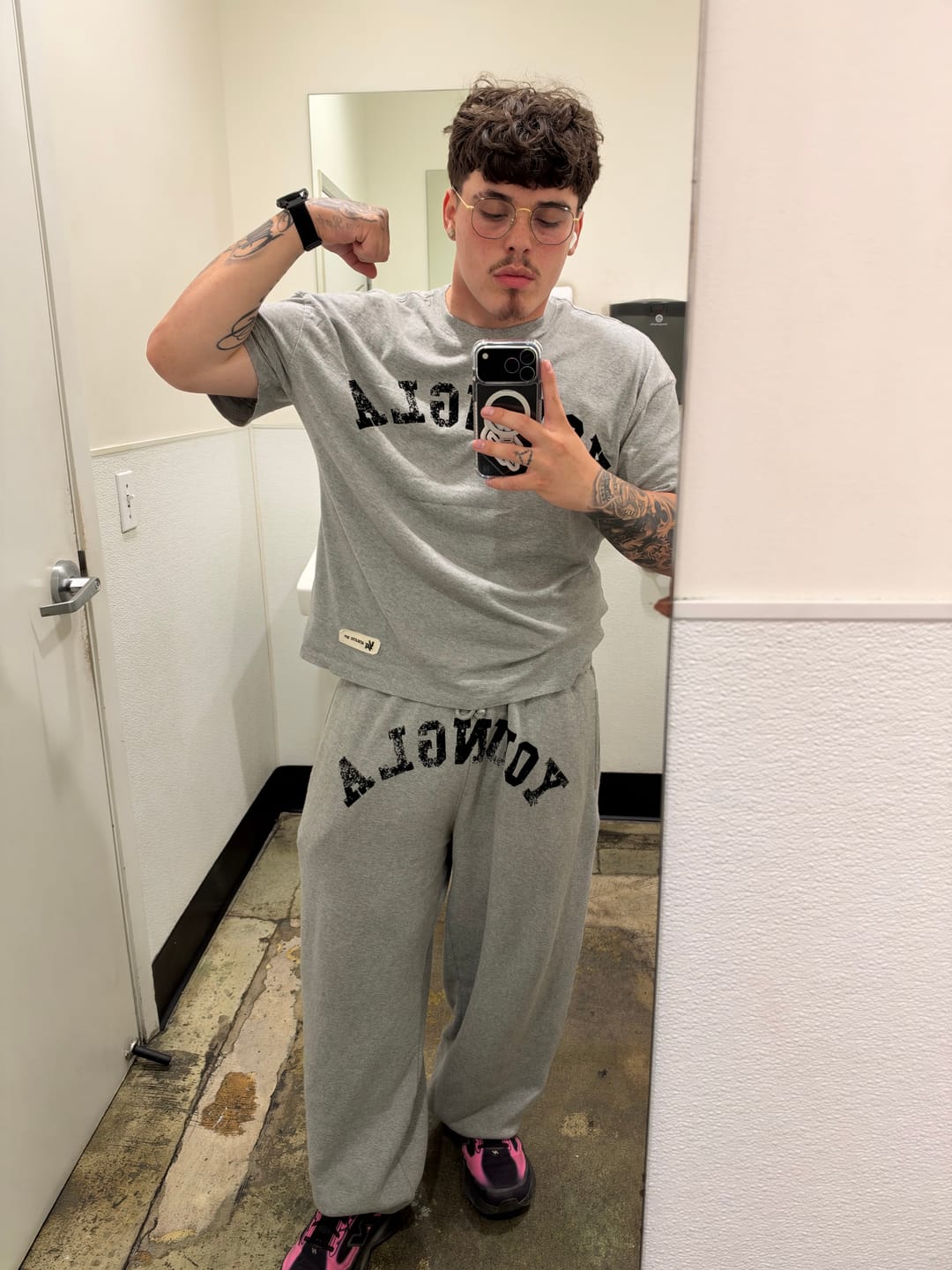 Customer photo review of 4239 - Arc Collection - Tees
