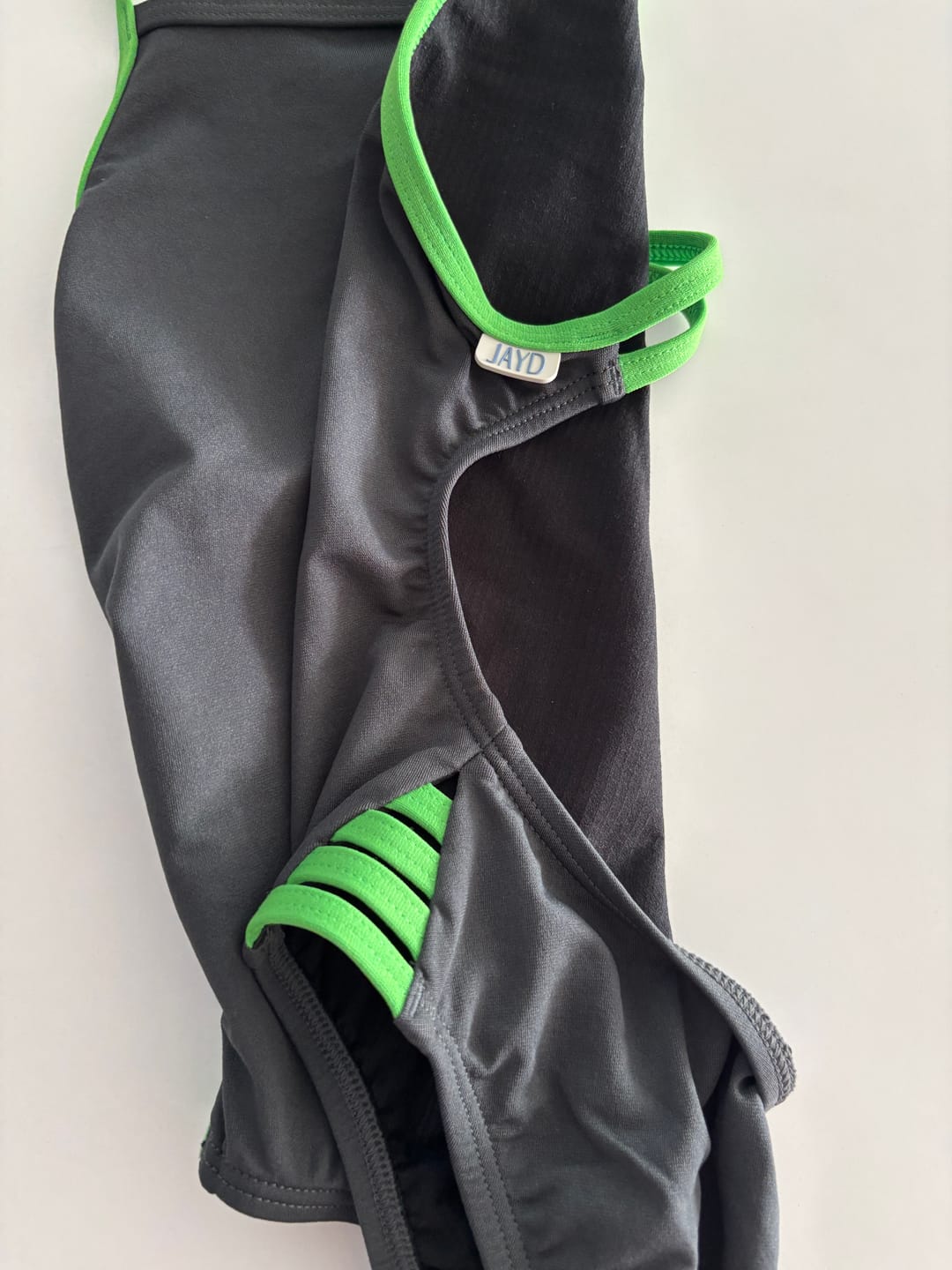 Customer photo review of ZAMBIA ONE PIECE - Carbon|Moss