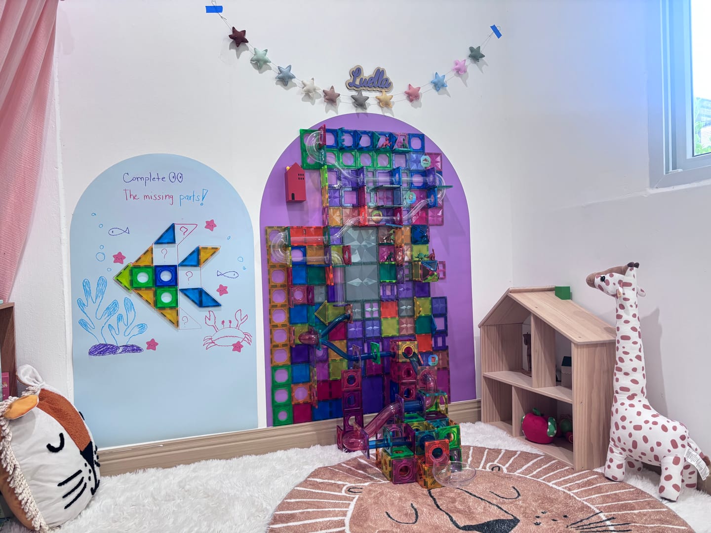 Customer photo review of Ultra Mag Small play wall  39"x24" (100cmx60cm) removable & Repositionable