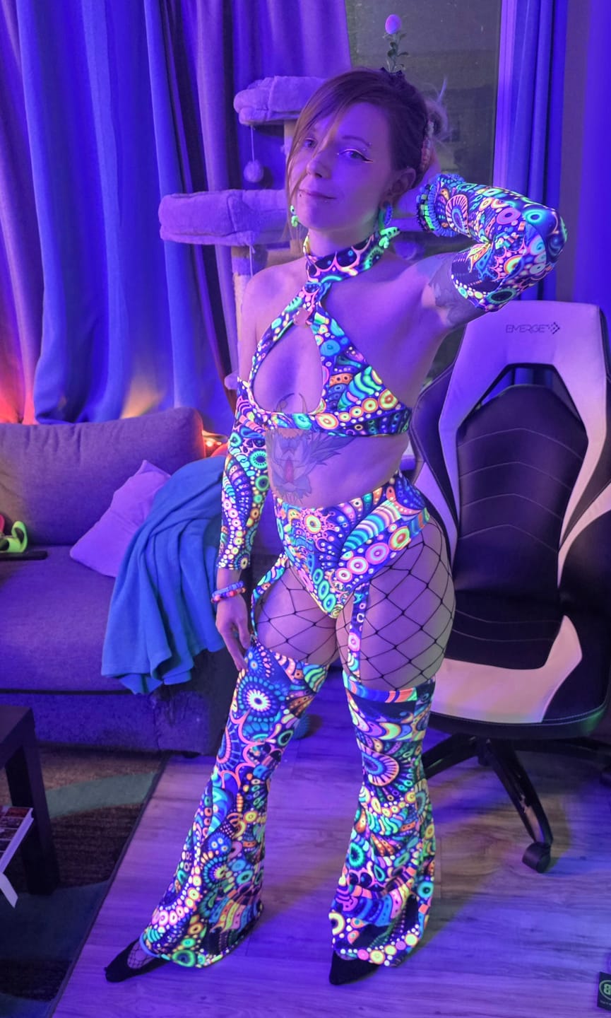 Customer photo review of All Seeing Flared Bikini Chaps