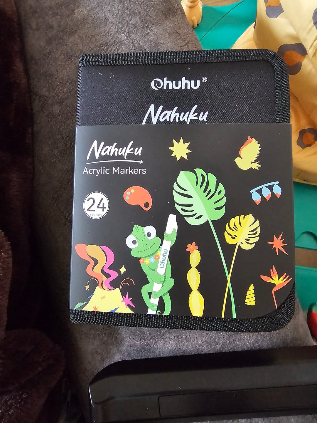 Customer photo review of Ohuhu Nahuku Direct-ink Acrylic Markers