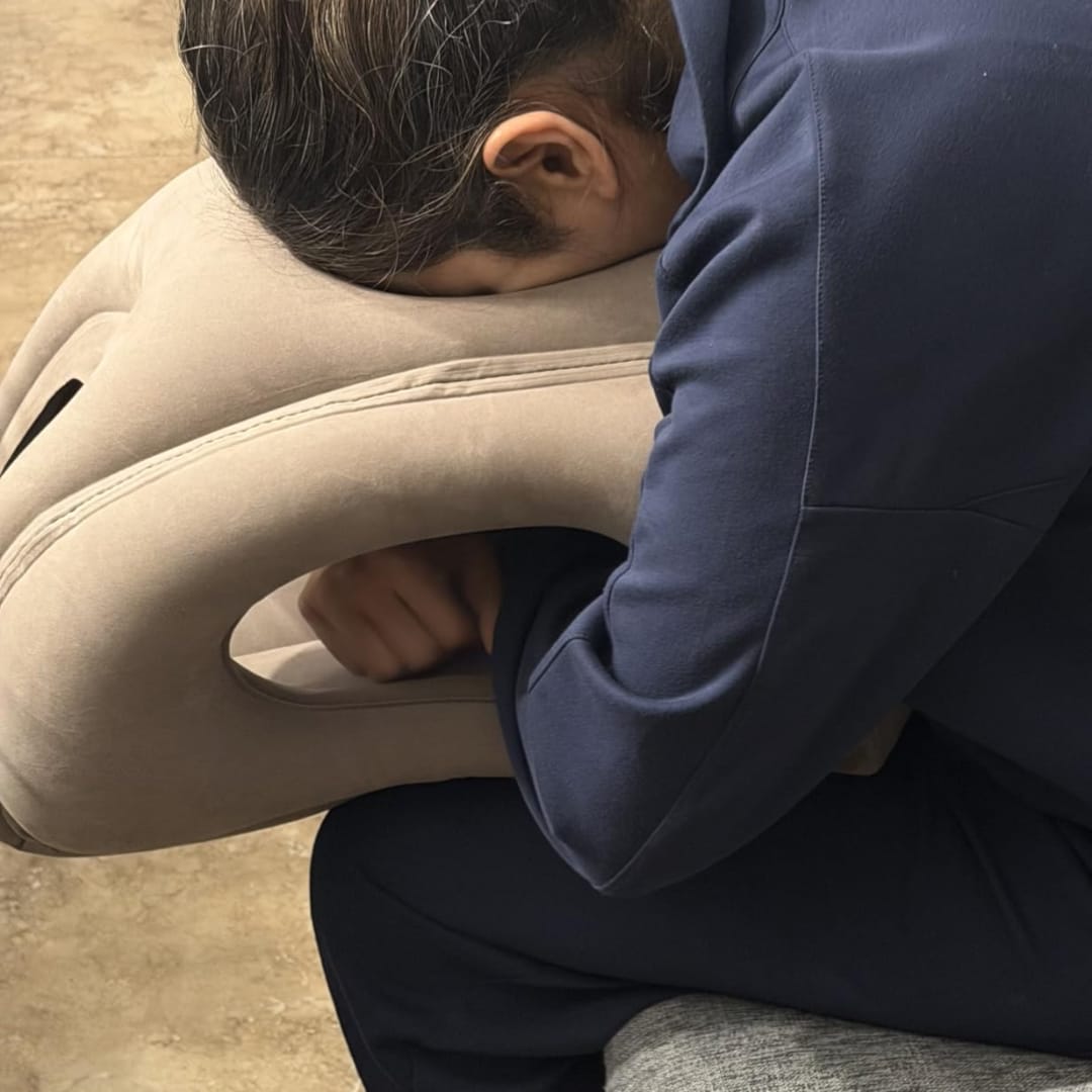 Customer photo review of Inflatable Pillow with Head & Chin Support