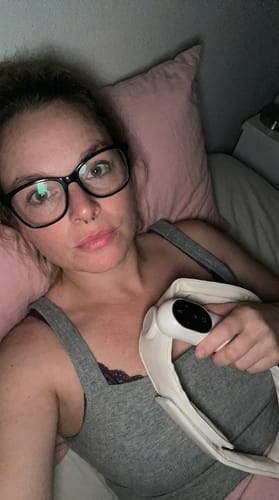 Customer photo review of Rovnor Head & Eye Compression Massager