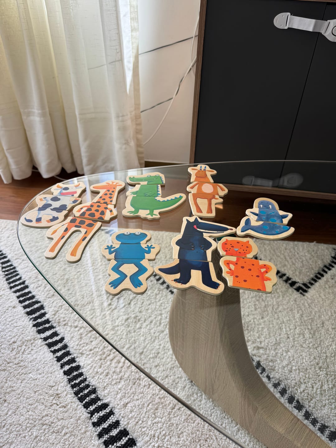 Customer photo review of Juego de figuras magnéticas de Madera Crazy