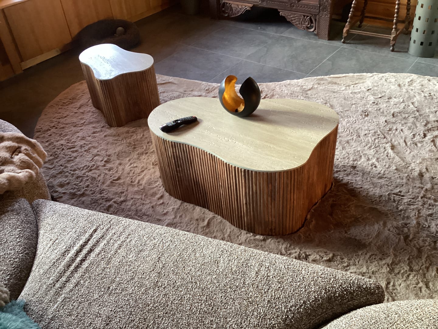 Customer photo review of Salontafel Lynora - Japandi - Organisch - Keramisch Travertin - Set van 2