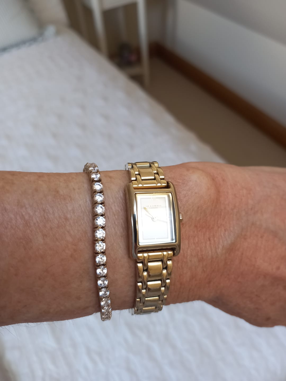 Customer photo review of Luxe Tennis Bracelet
