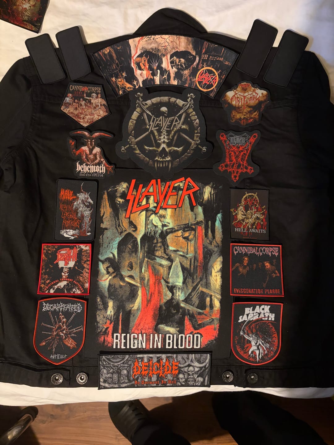 Customer photo review of Slayer - Divine Intervention - Oversize Patch