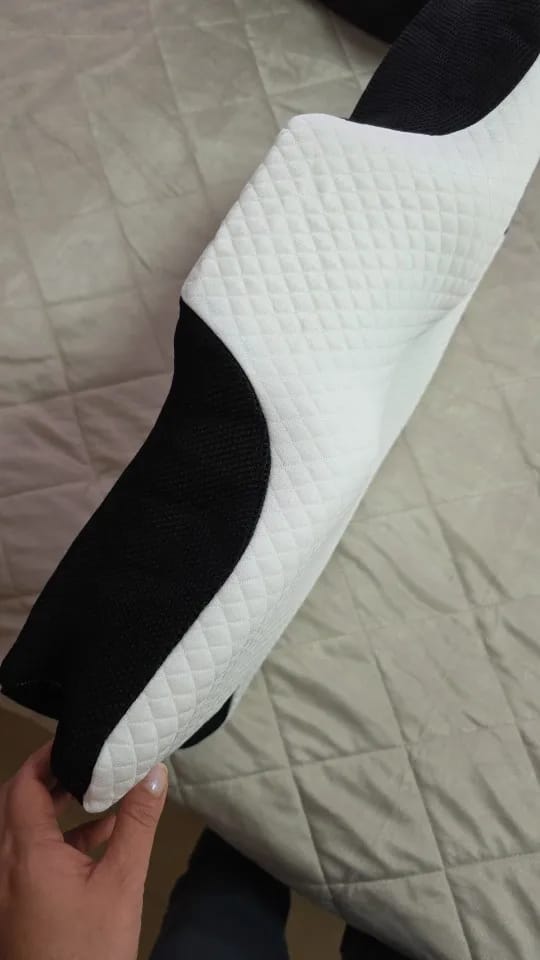 Customer photo review of Nocturno™ Pillow