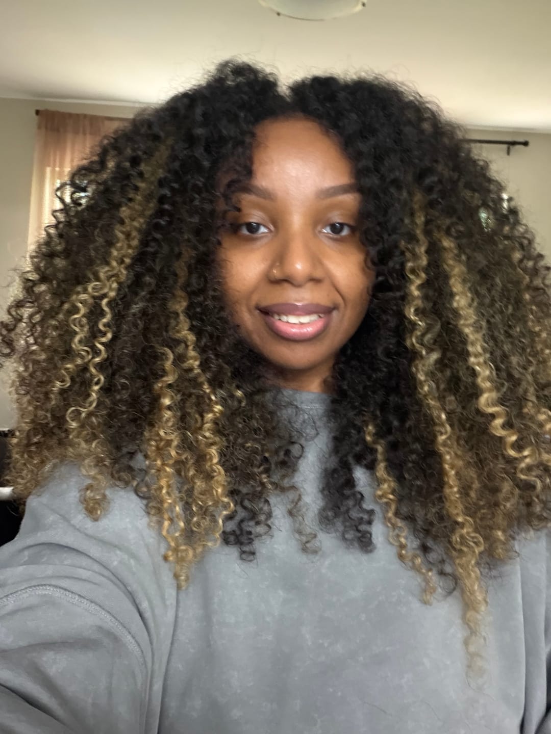 Customer photo review of BABY CURLY™ Vanilla Smoke - Raw Hair