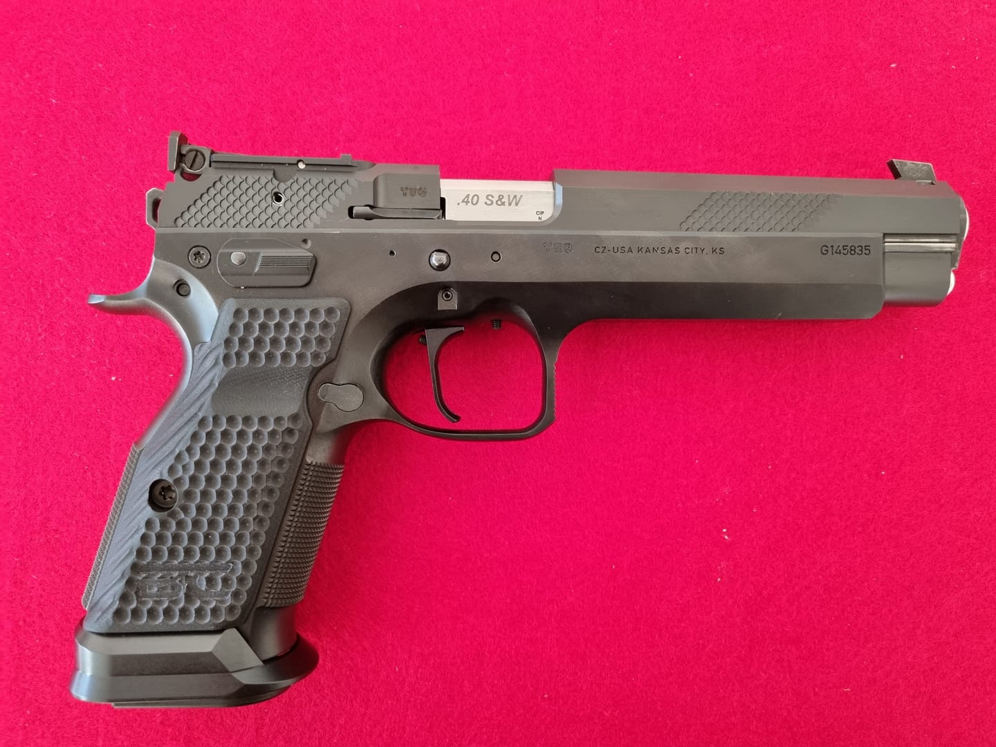 Customer photo review of CZ Shadow 2 G10 Palm Swell Short Grips | Magwell Ready