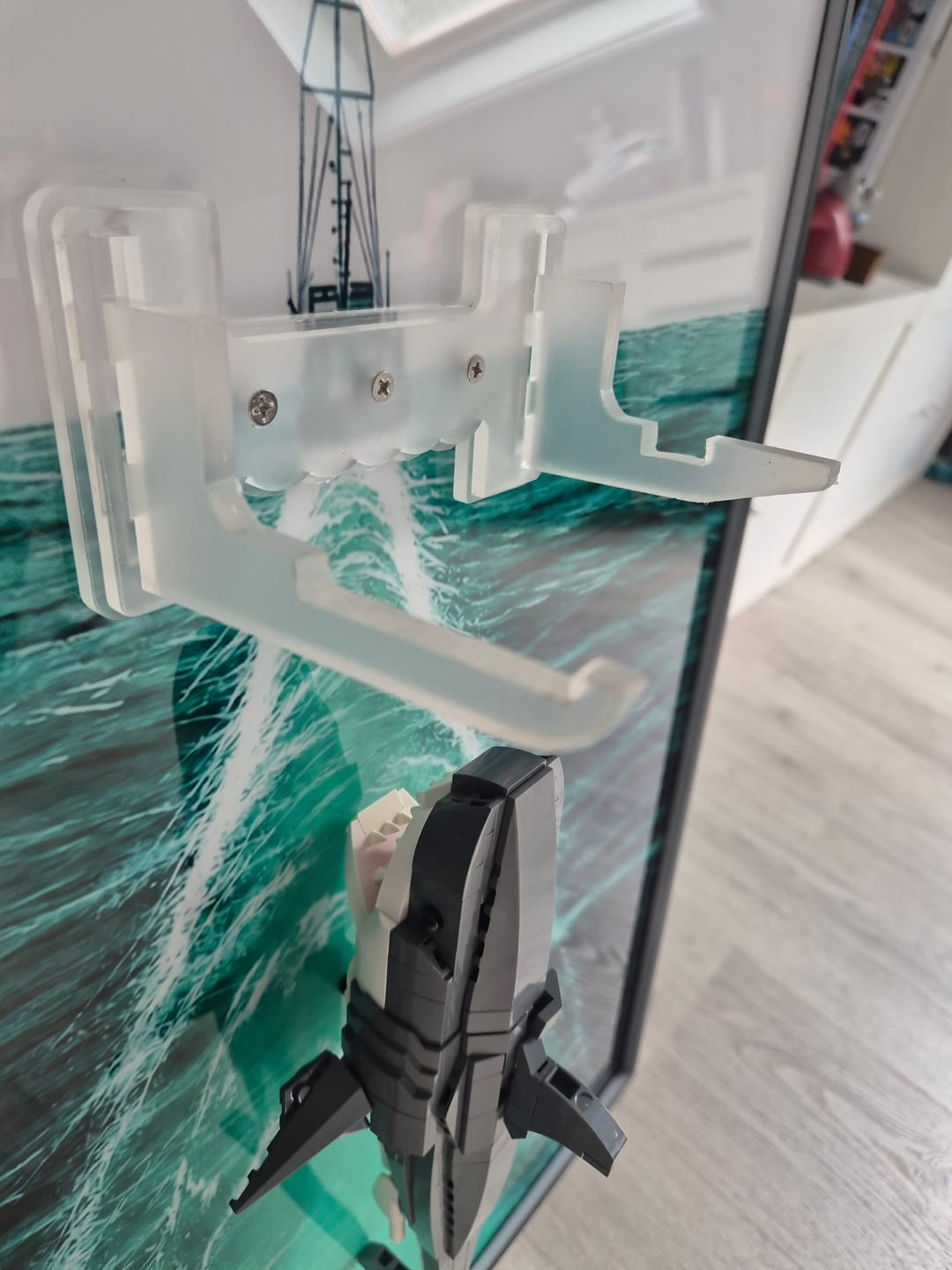 Customer photo review of Wall Display Frames For LEGO® Ideas 21350 Jaws