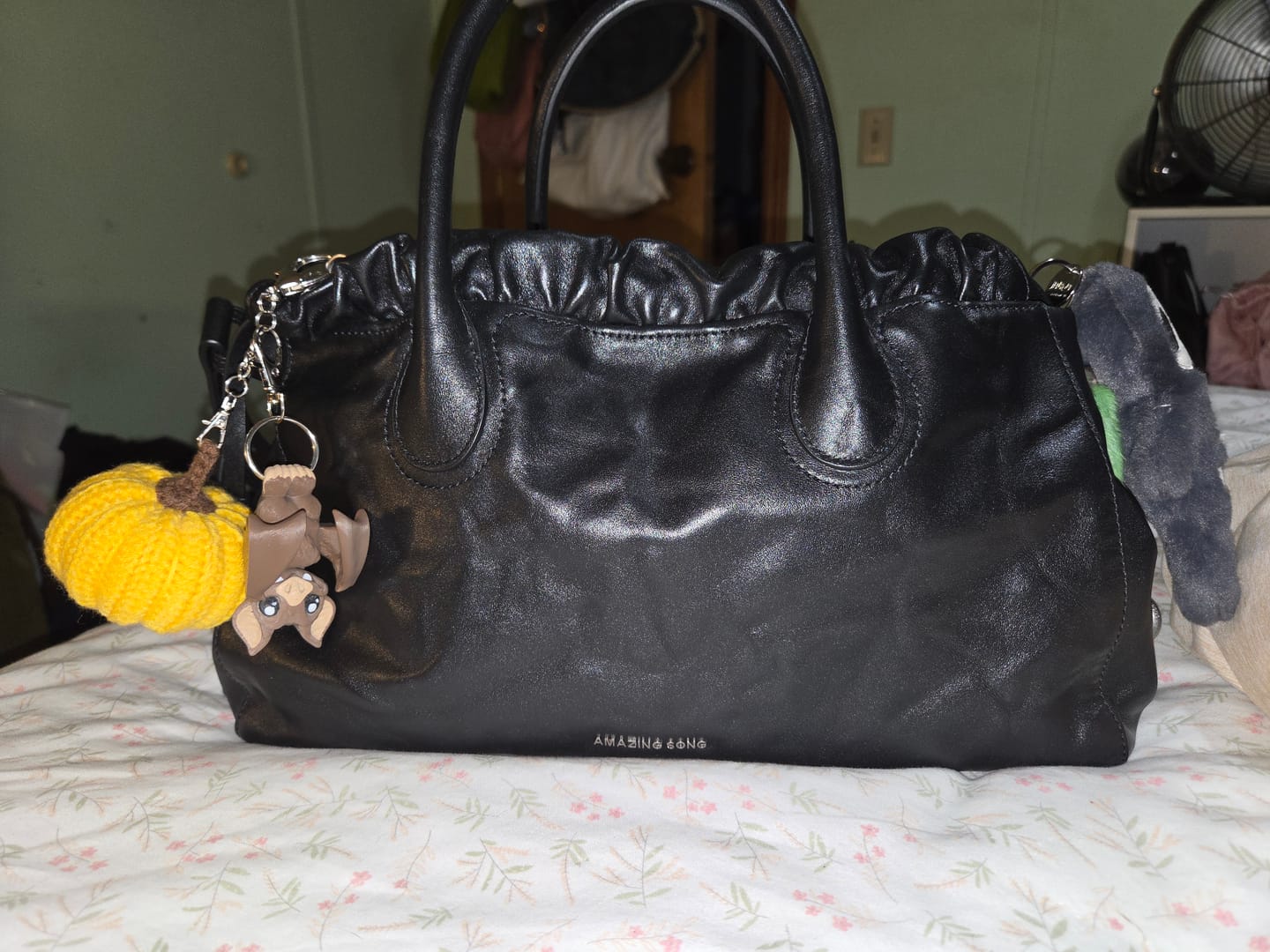 Customer photo review of Cloud Hobo Bag - Handheld/Crossbody Large
