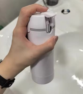 Customer photo review of Botella multi-usos para viaje 4 en 1