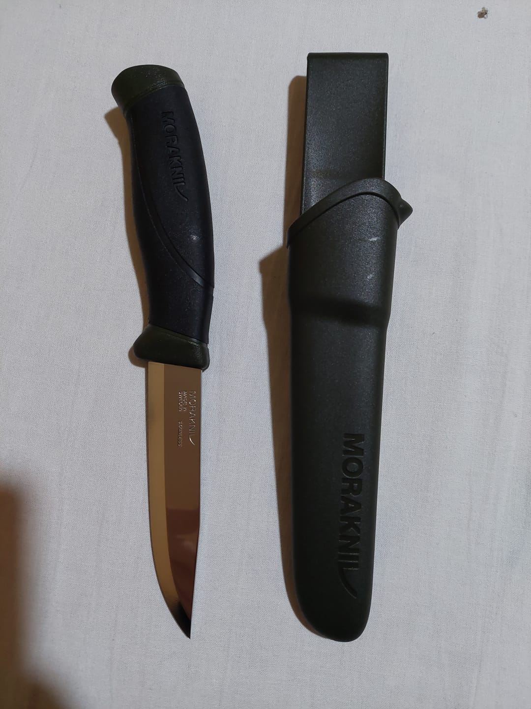 Customer photo review of Morakniv Companion Nož