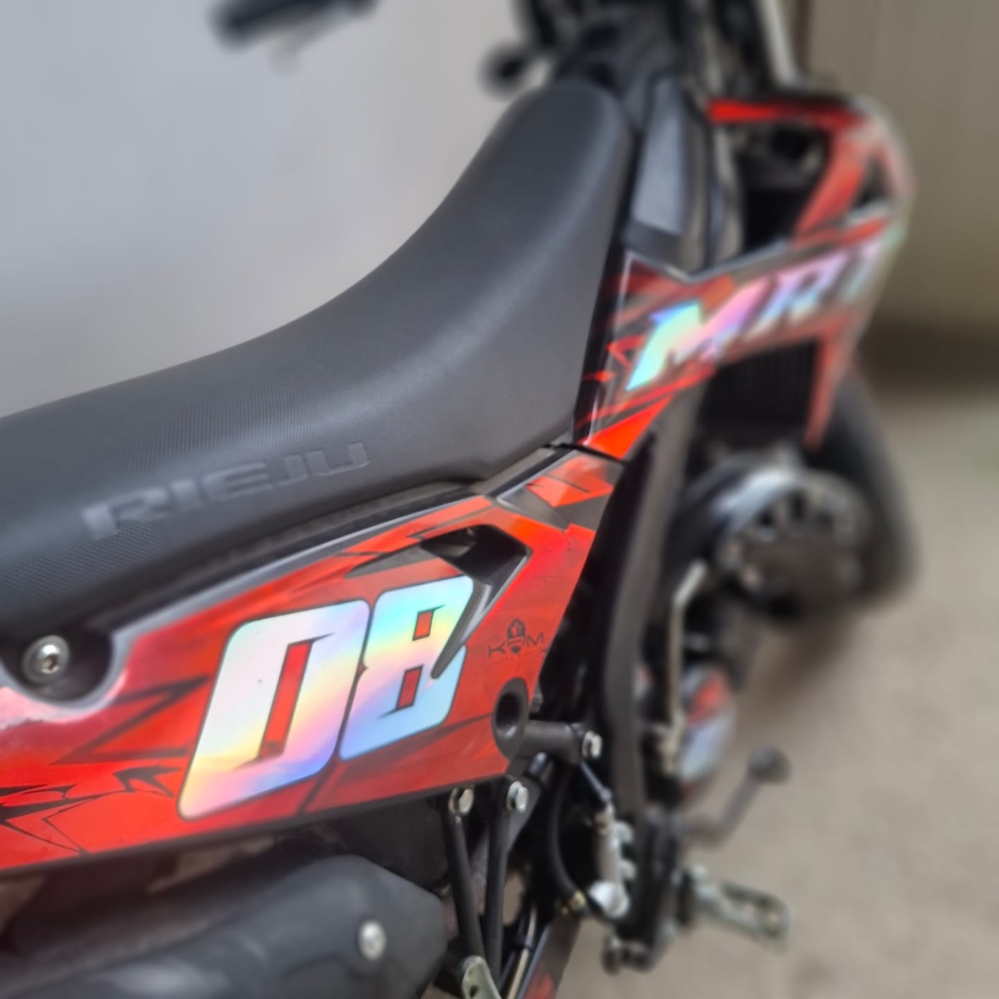 Customer photo review of Kit Déco Rieju MRT 2022-2025 - GLASS RED