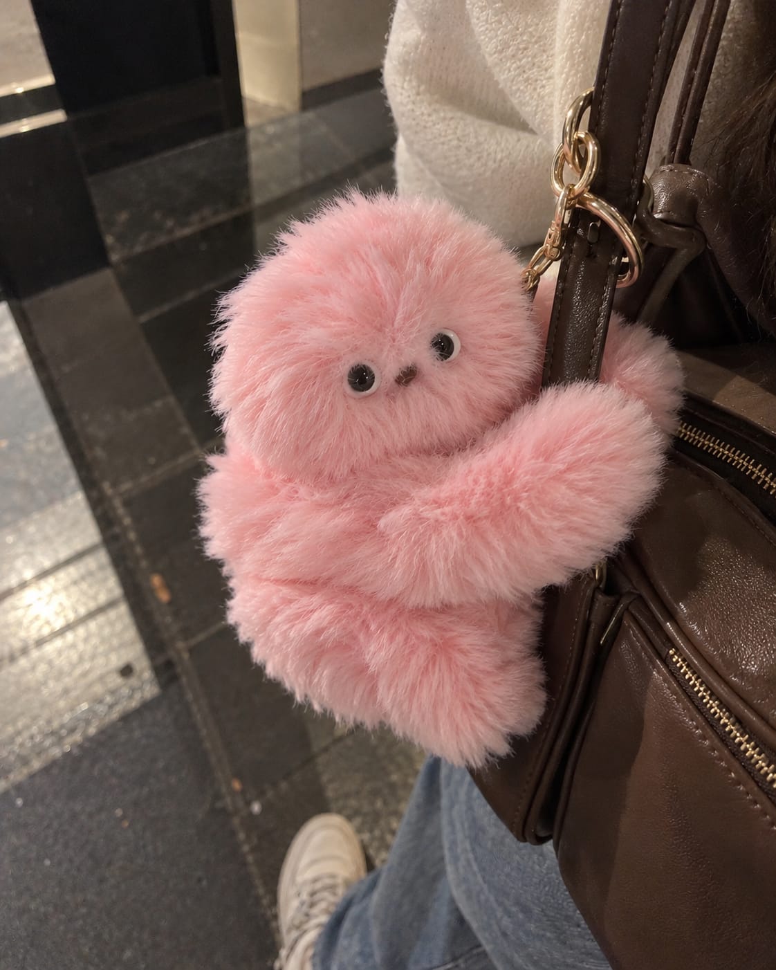 Customer photo review of Mirumi Interactive Robot Plush Bag Charm