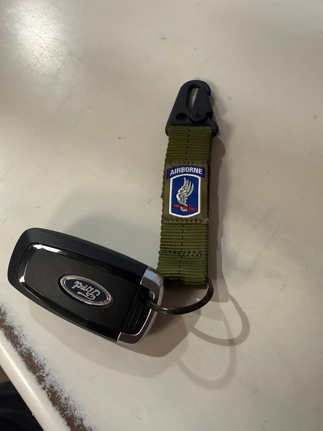 Customer photo review of 4-in-the-Hand OD Green Lanyard Keychain