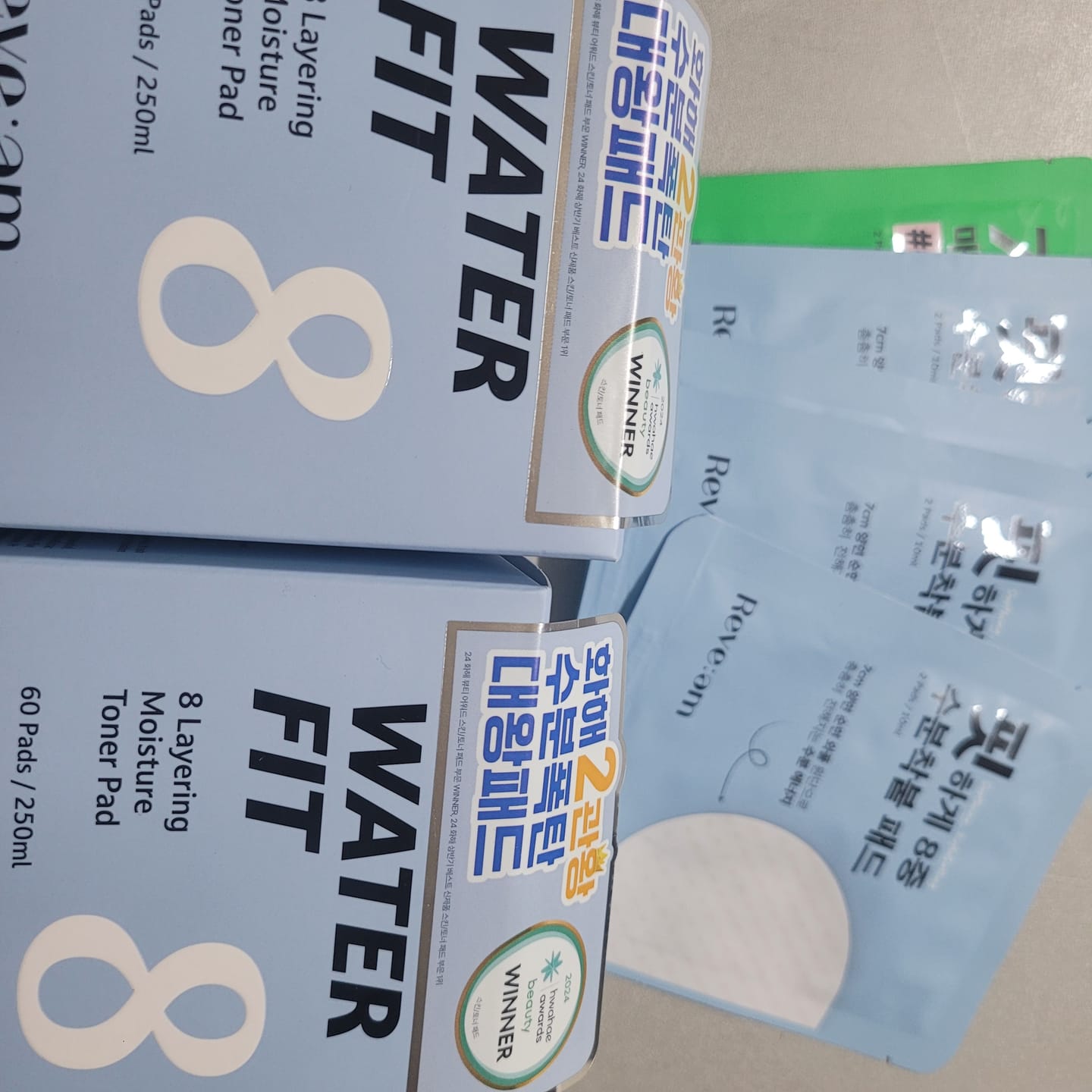 Customer photo review of Reve:am Water-Fit 8-Layer Moisture Pad 60ea